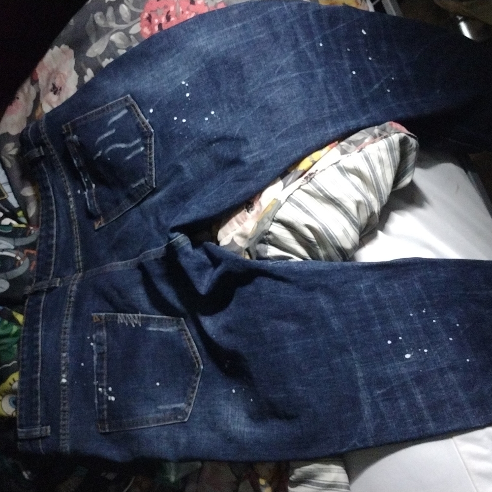 Jeans - Picture 4 of 4